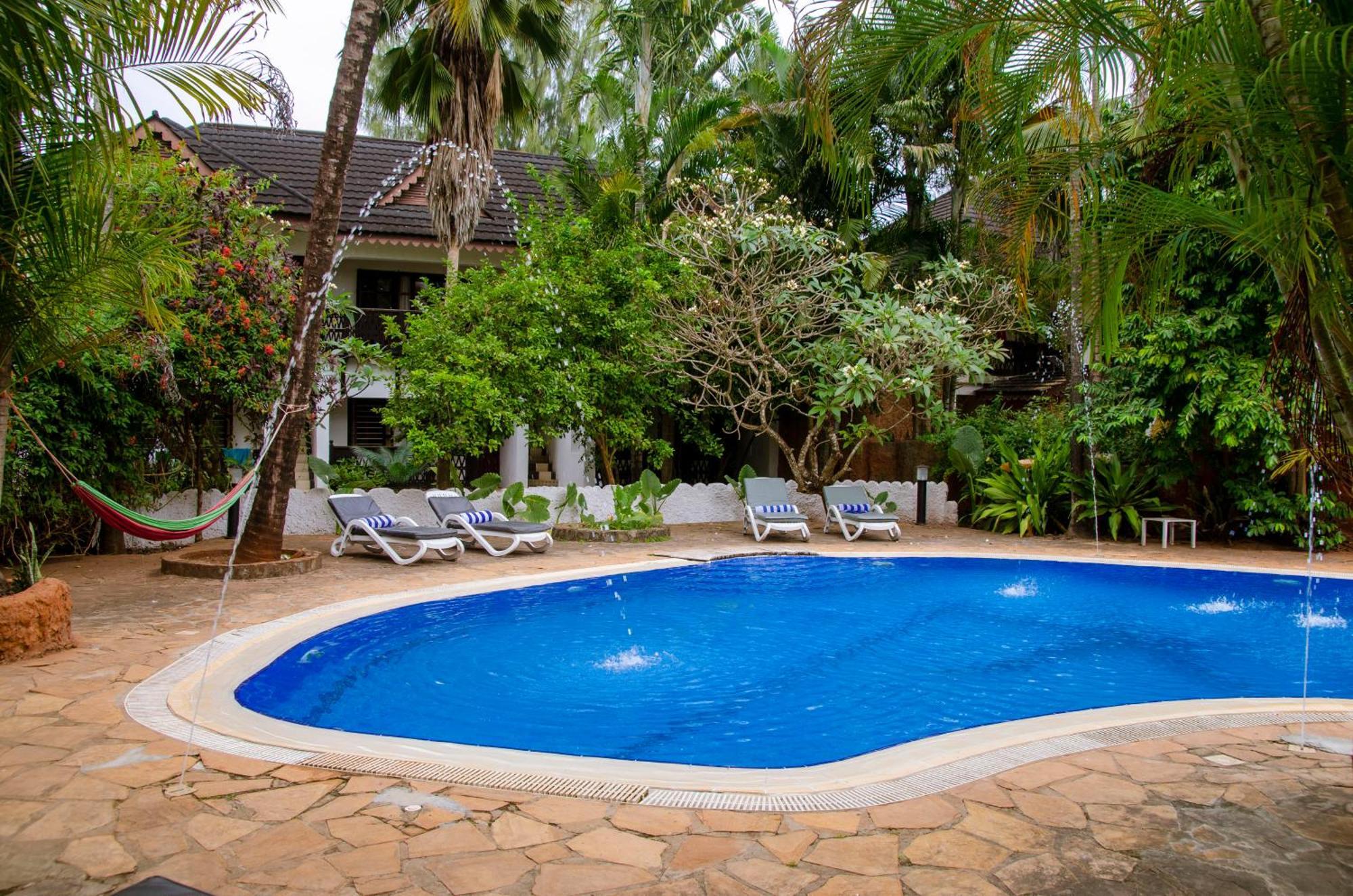 Langi Langi Beach Bungalows Nungwi Exterior foto